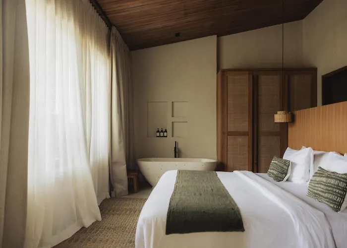La Brava Bali I Private Luxury In Bingin, 别墅